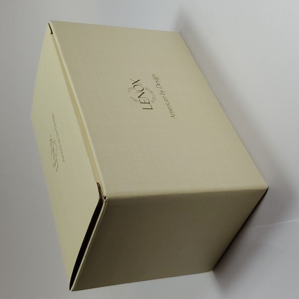 Lenox "Jewel of Light Dove" Figurine - Picture 9 of 10
